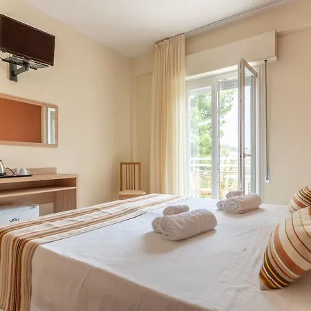 Cormoran Hotell 2*