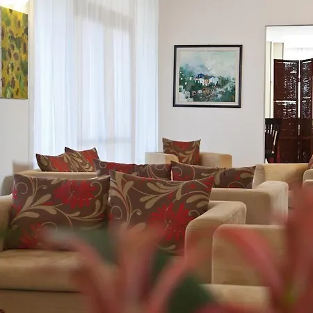 Cormoran Hotel